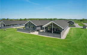 Gorgeous Home In Bogense With Wifi